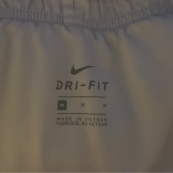 2 Pairs of Nike Gym Shorts - Picture 4 of 4